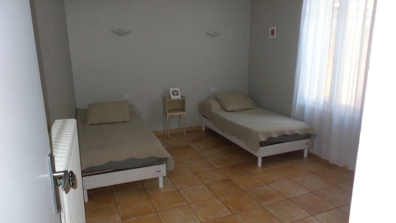 Spacieux Logement Face A La Cite Medievale Каркасон Екстериор снимка
